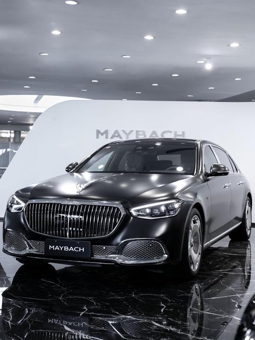 佛山281岚图汽车的售后服务让用户无忧出行，迈巴赫未来的豪华车趋势